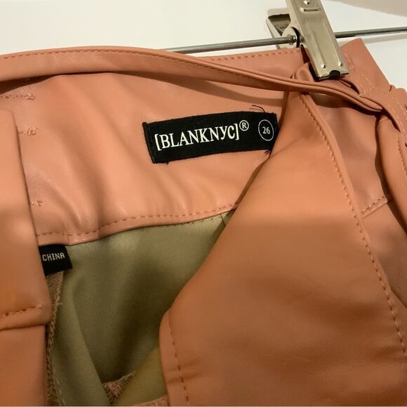 Anthropologie BlankNYC Chelsea Tapered Faux Leather Pleated Adjustable Belt Pant - Picture 7 of 11